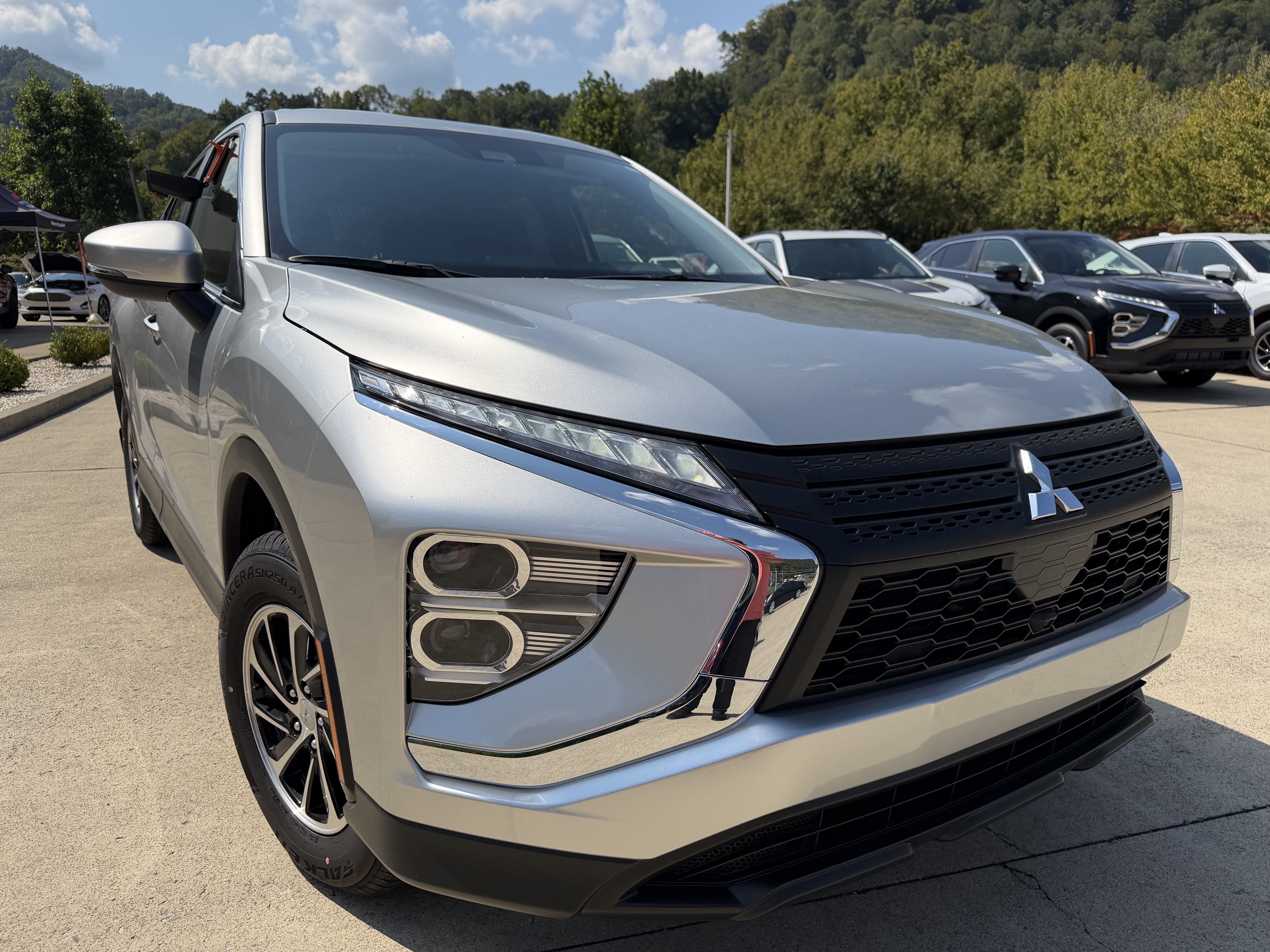 New 2026 Mitsubishi Eclipse Cross ES AWD/4WD image 1