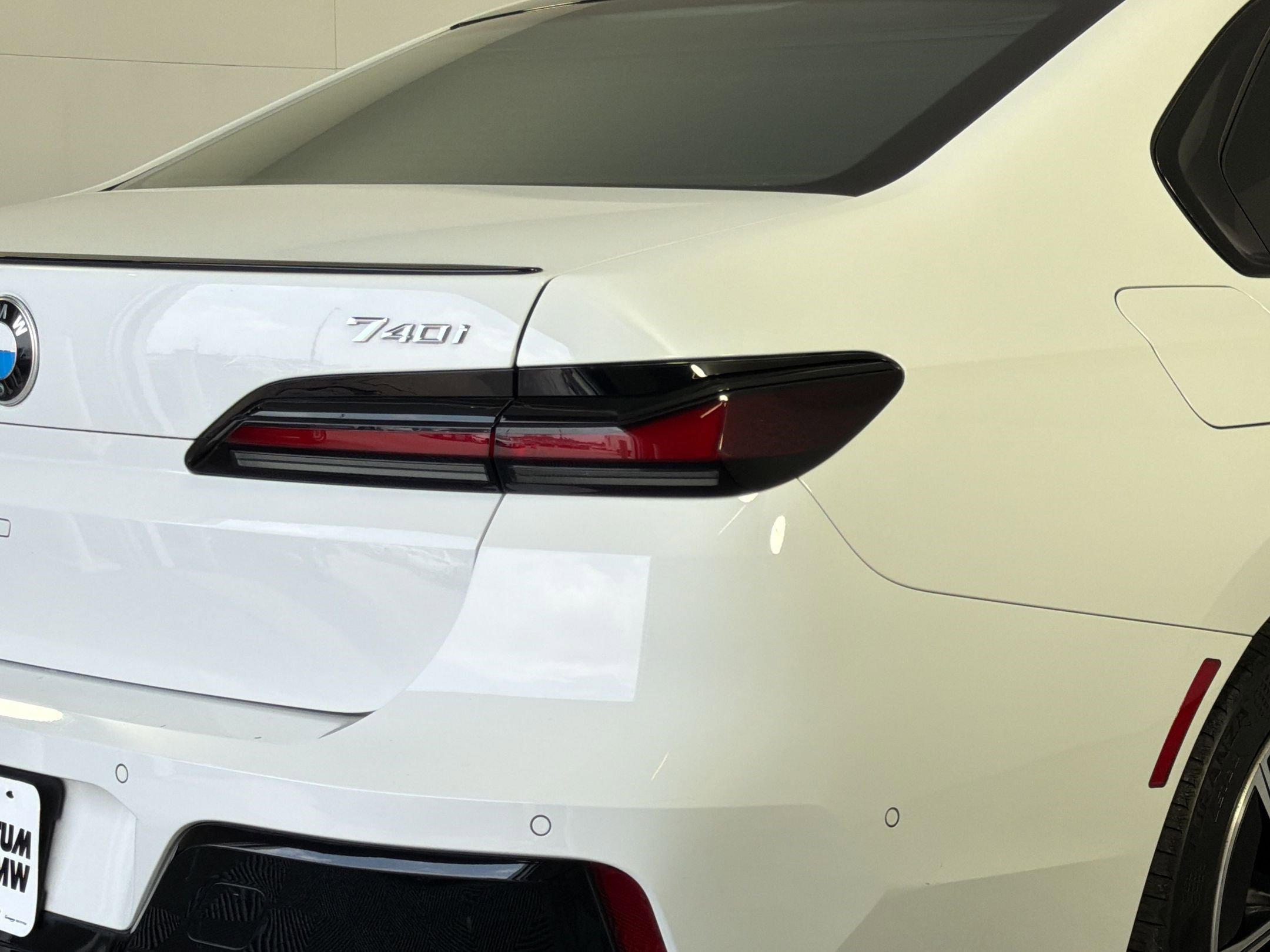 Certified 2024 BMW 740i RWD image 12