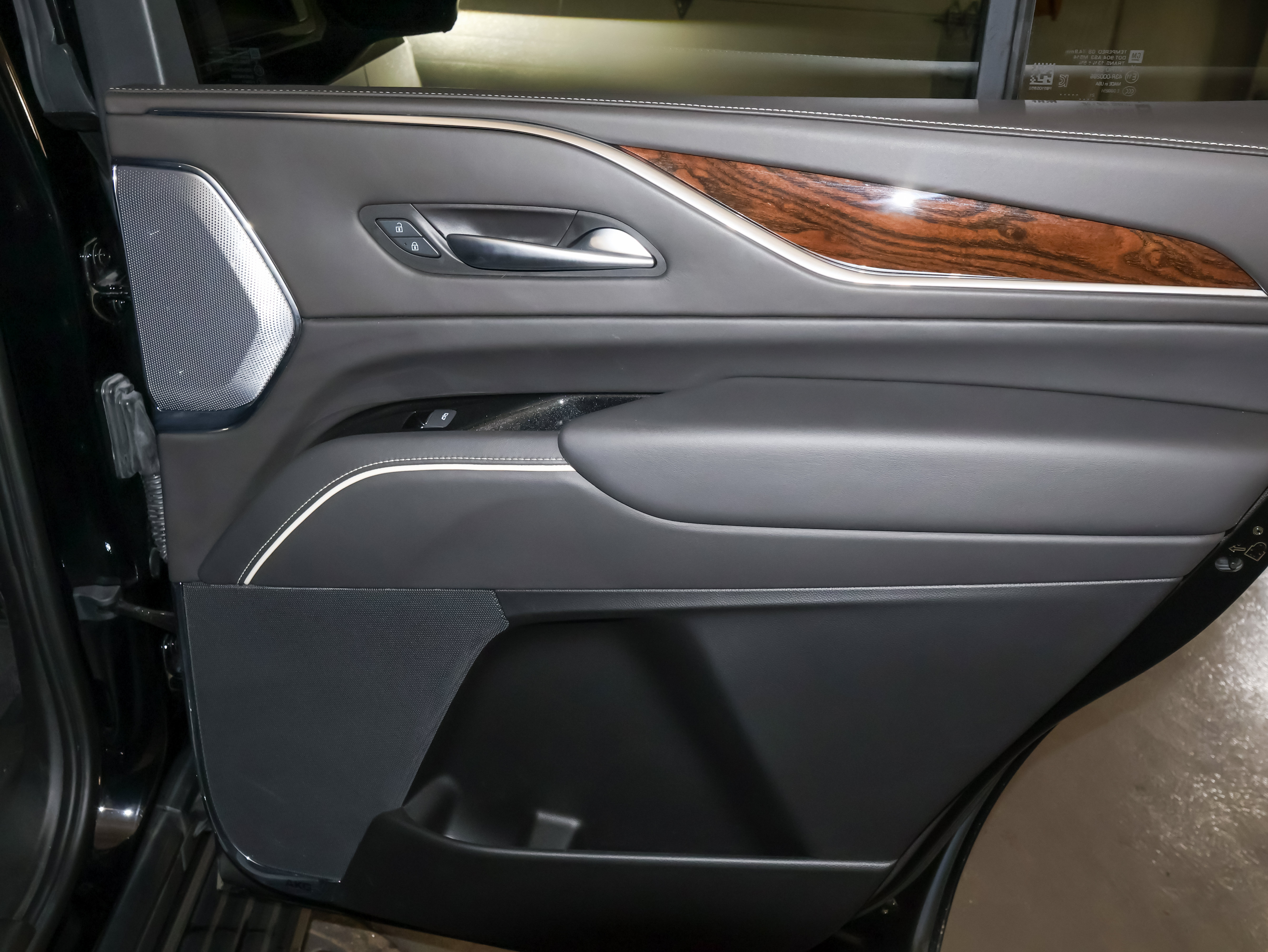 Used 2022 Cadillac Escalade Sport Platinum w/ LPO, ONYX Package AWD/4WD image 69