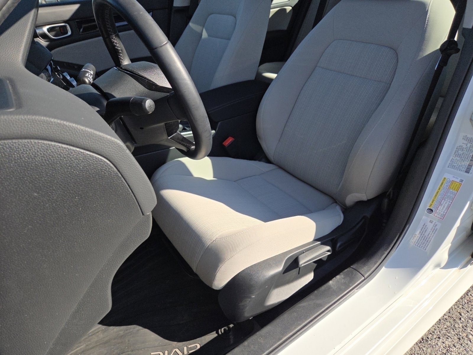 Certified 2023 Honda Civic EX image 26