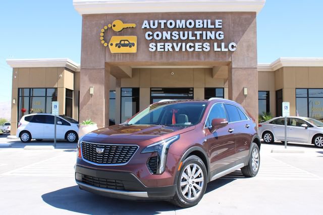 Used 2022 Cadillac XT4 Premium Luxury w/ Technology Package FWD image 1