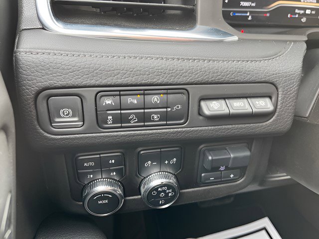 Certified 2022 GMC Yukon Denali w/ Max Trailering Package image 14