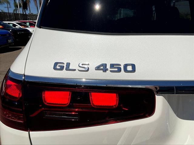 Used 2024 Mercedes-Benz GLS 450 4MATIC image 25