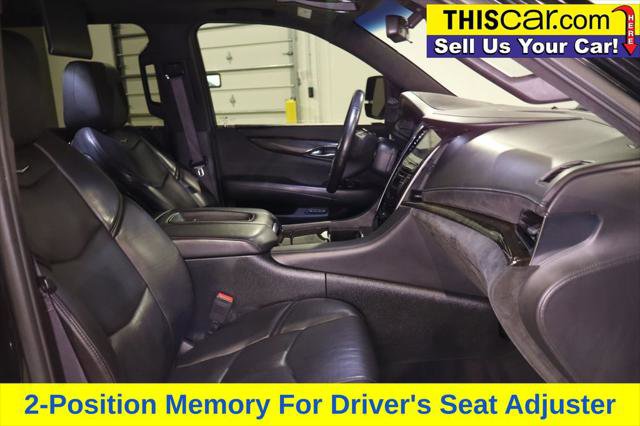 Used 2017 Cadillac Escalade Platinum image 24