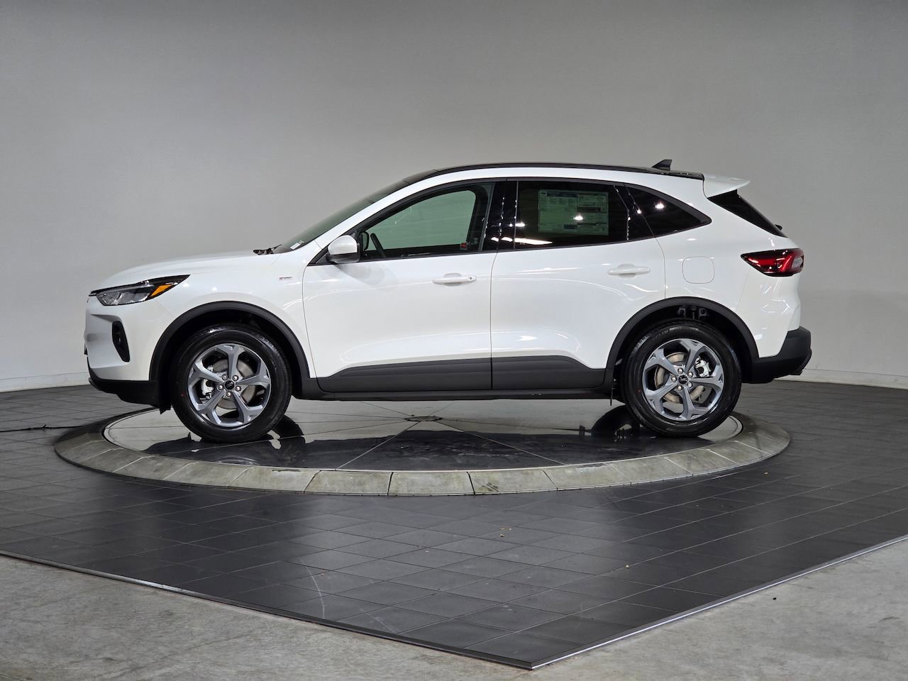 New 2026 Ford Escape ST-Line Select image 8