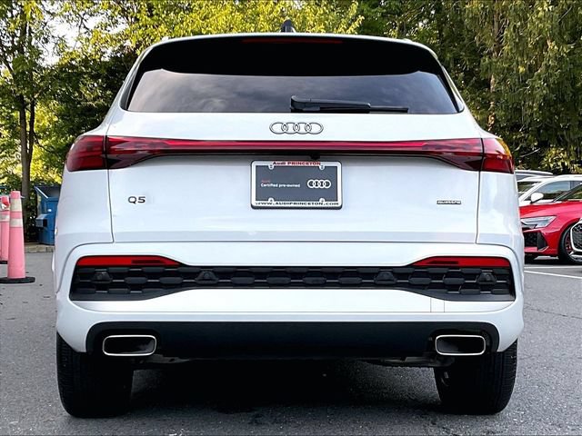Used 2025 Audi Q5 Premium w/ 19" Wheel Package AWD/4WD image 6