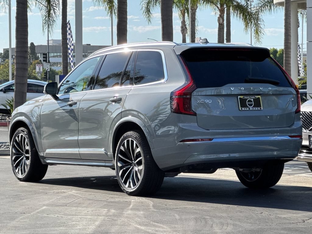 New 2026 Volvo XC90 T8 Ultra w/ Lounge Package AWD/4WD image 3