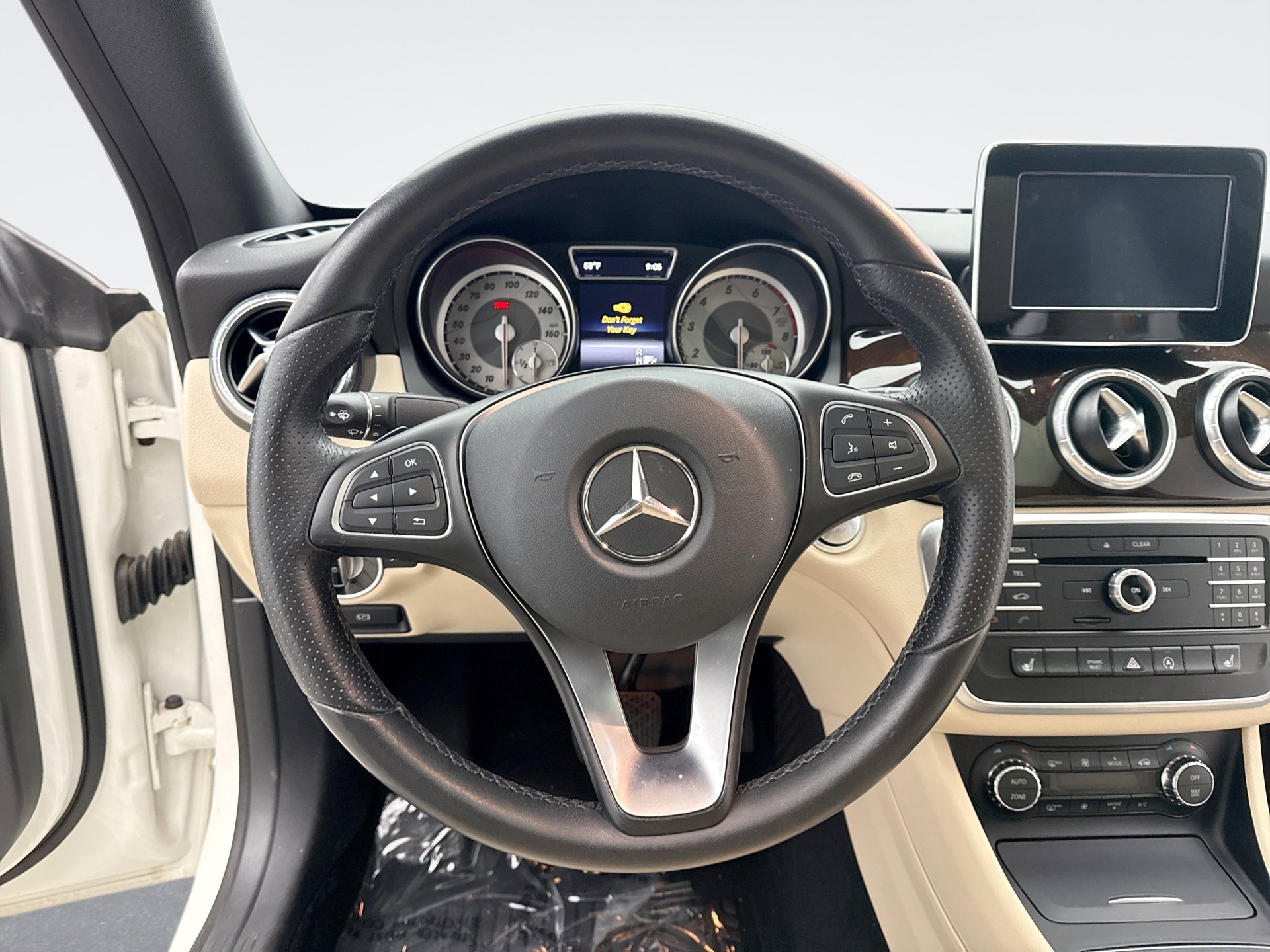 Used 2016 Mercedes-Benz CLA 250 4MATIC image 12