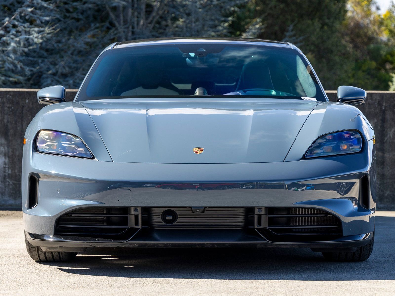 Certified 2025 Porsche Taycan GTS image 8