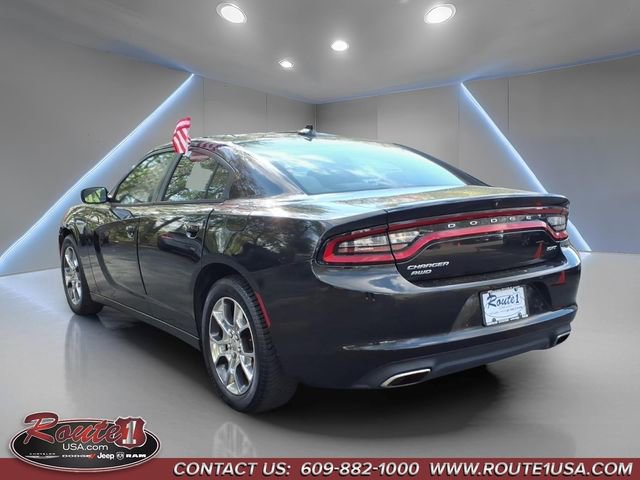 Used 2015 Dodge Charger SXT image 6