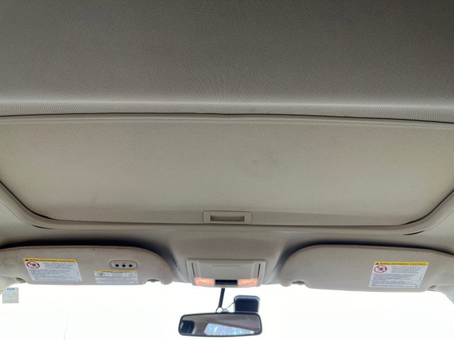 Used 2015 Lincoln Navigator L 4WD w/ Equipment Group 101A Reserve image 26