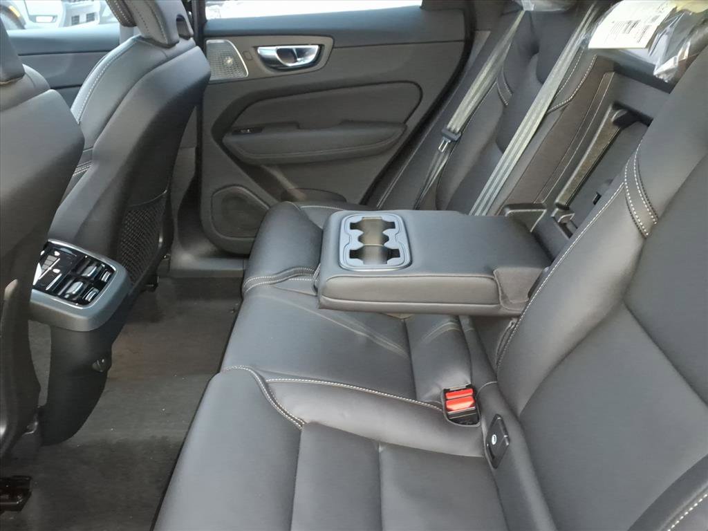New 2026 Volvo XC60 B5 Ultra w/ Protection Package Premier image 6