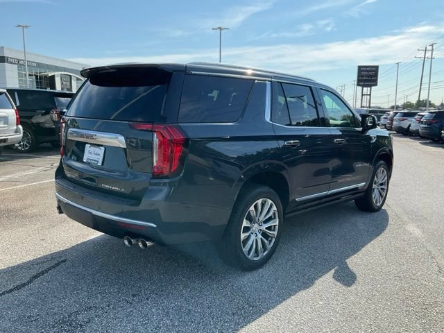 Used 2022 GMC Yukon Denali w/ Denali Premium Package AWD/4WD image 28