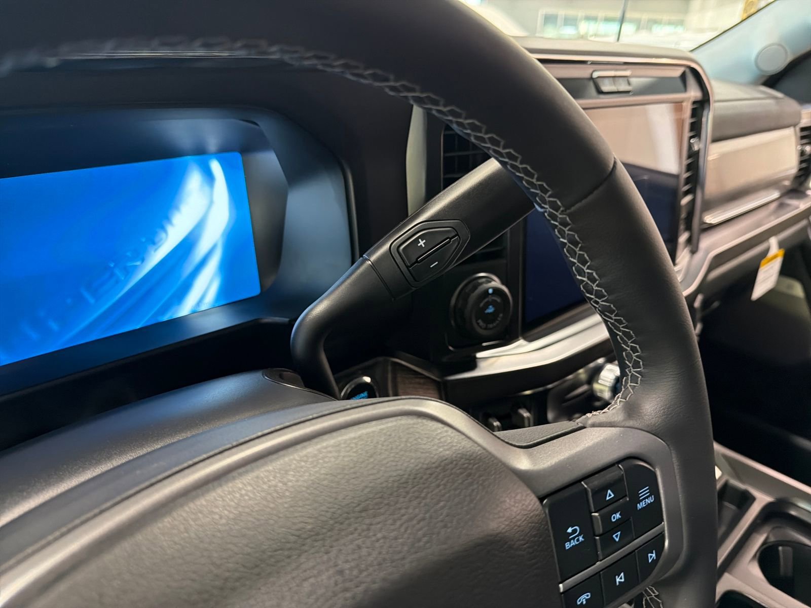 New 2026 Ford F250 Lariat w/ Tremor Off-Road Package image 24