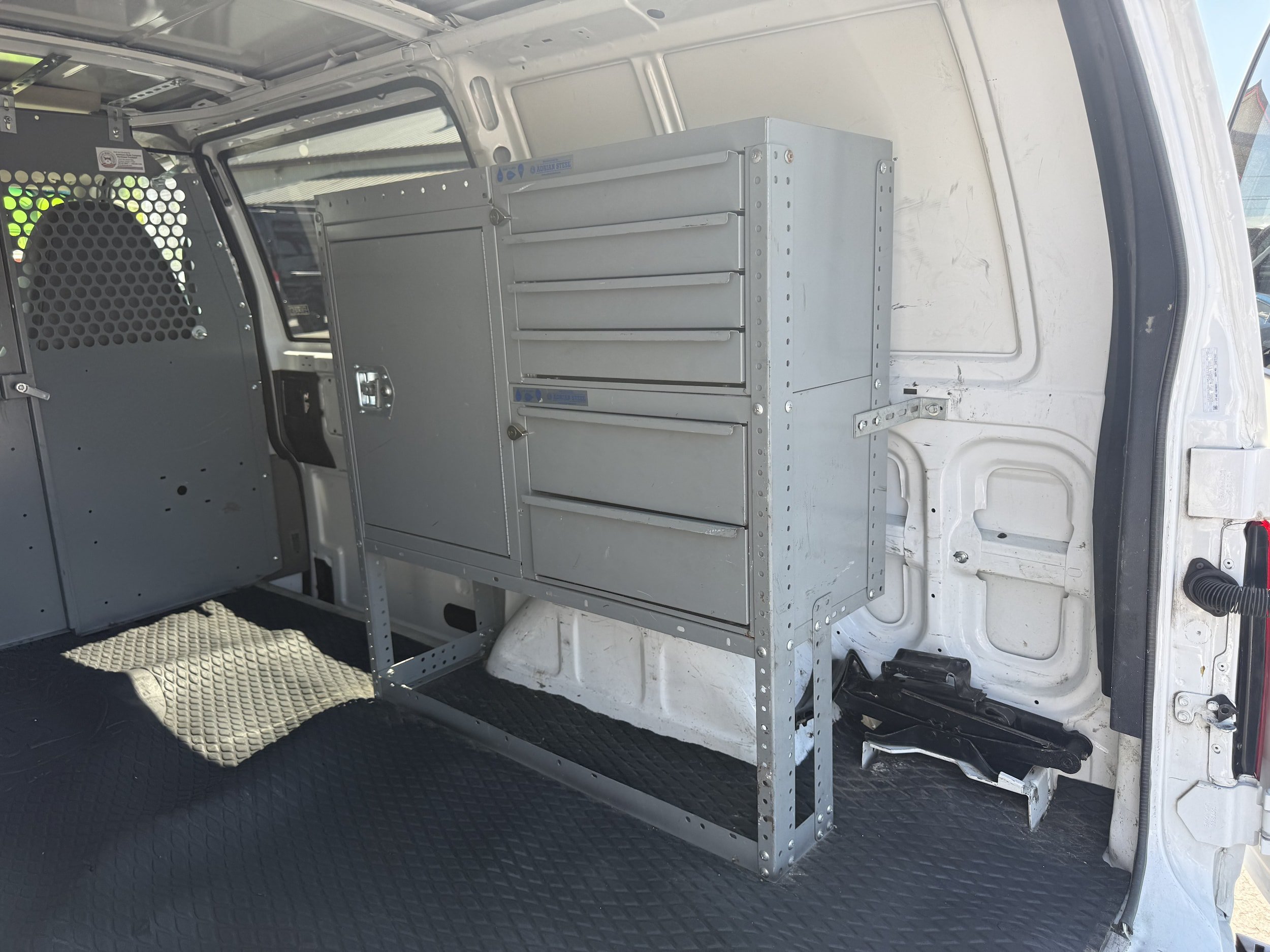Used 2002 Chevrolet Astro RWD image 8