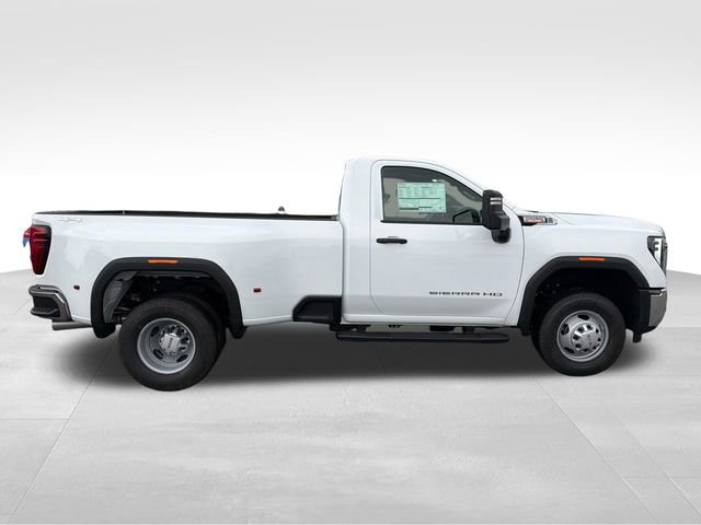 New 2026 GMC Sierra 3500 Pro AWD/4WD image 8