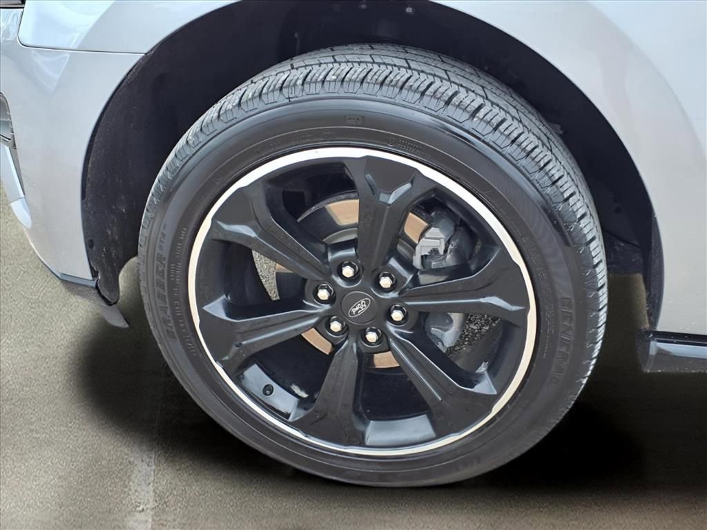 Used 2024 Ford Expedition Limited image 27