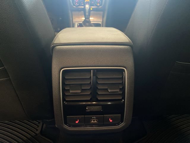 Used 2017 Volkswagen Passat 1.8T SE FWD image 22