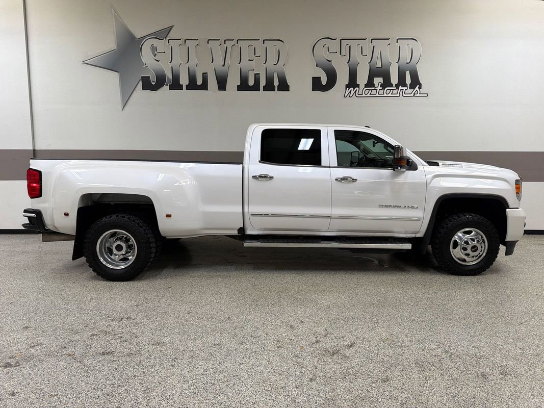 Used 2019 GMC Sierra 3500 Denali w/ Duramax Plus Package AWD/4WD image 27