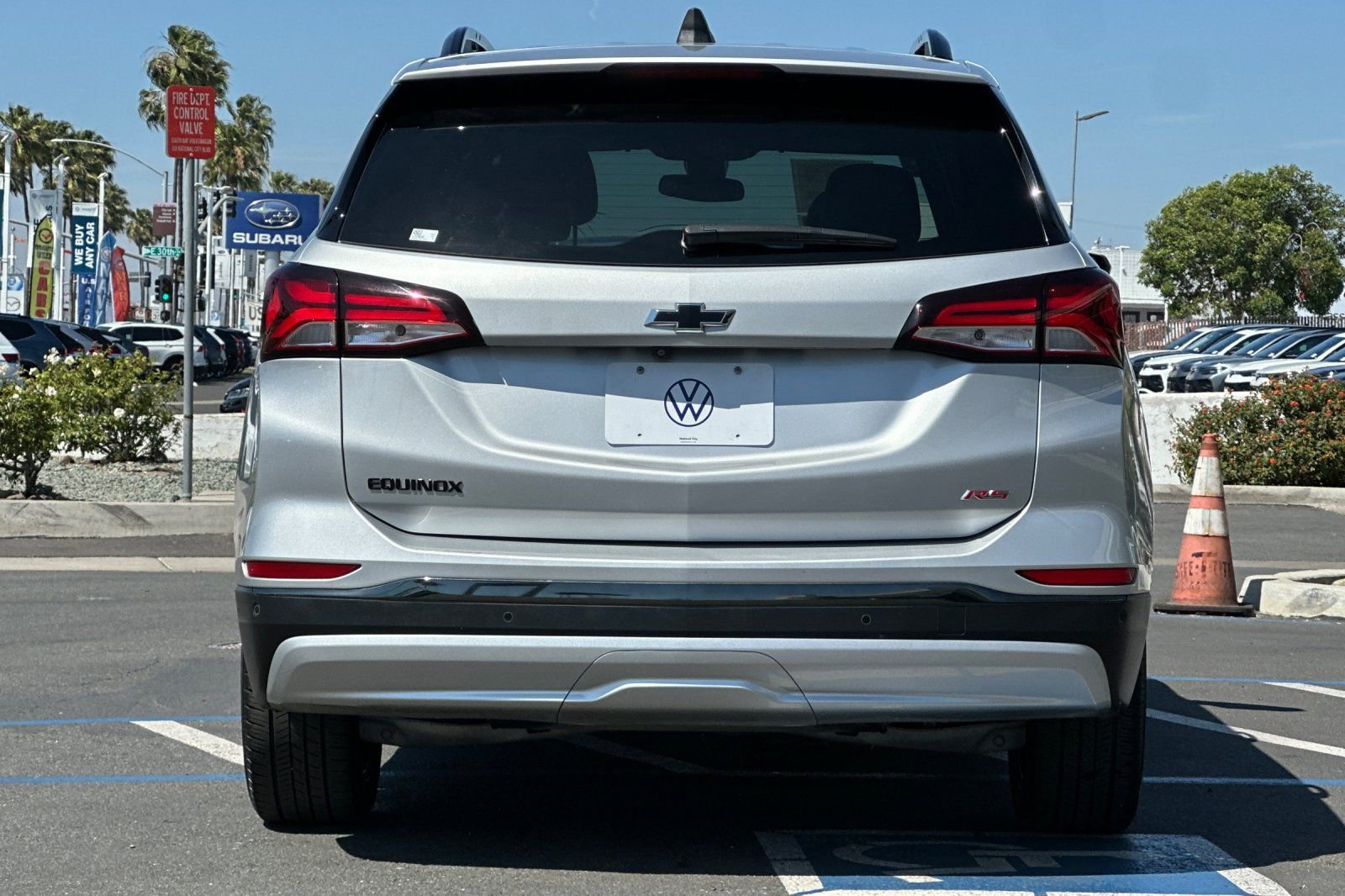 Used 2022 Chevrolet Equinox RS w/ RS Leather Package image 5