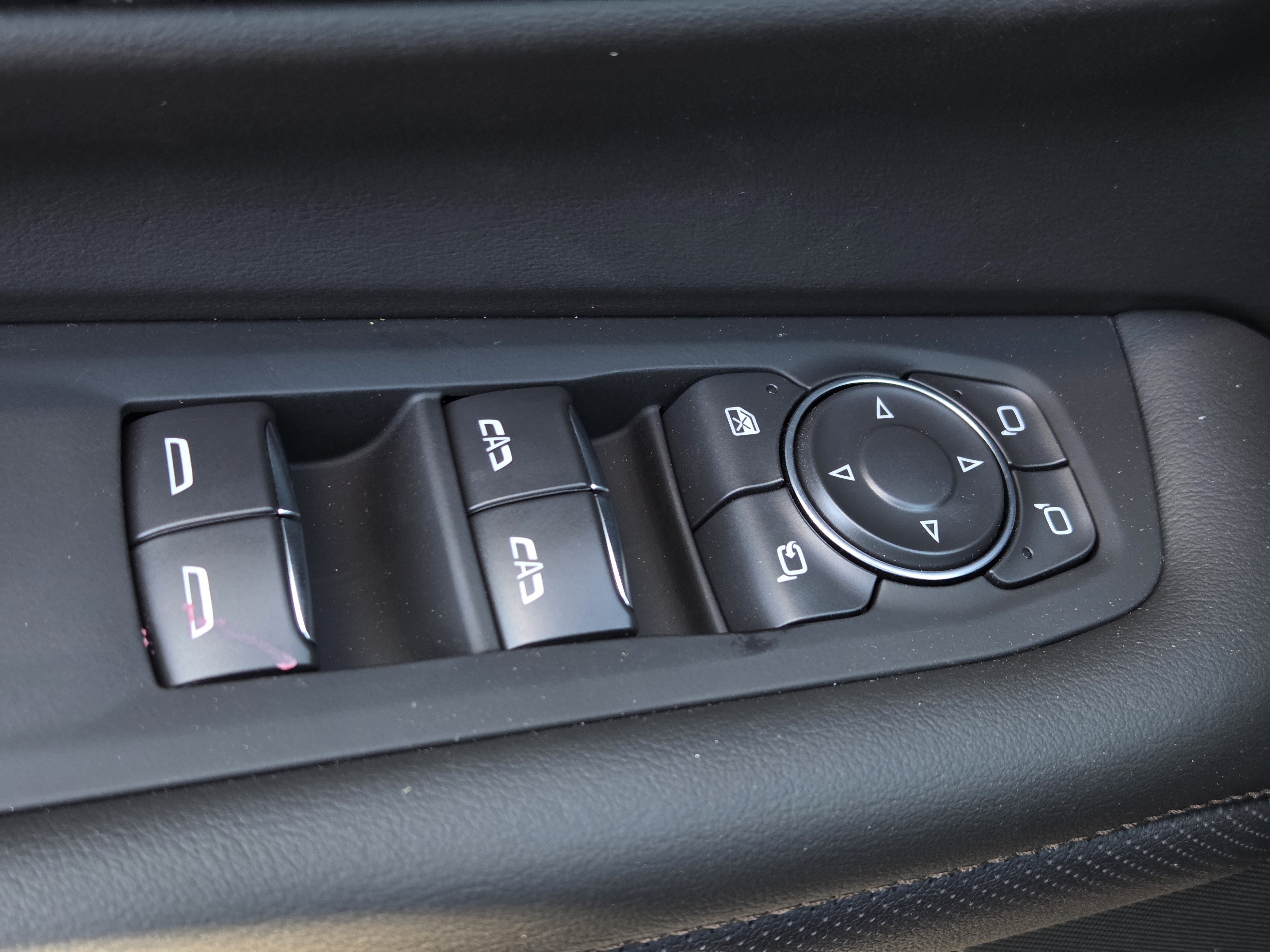 New 2026 Chevrolet Tahoe High Country AWD/4WD image 18