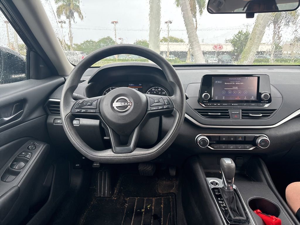 Certified 2023 Nissan Altima 2.5 S FWD image 3