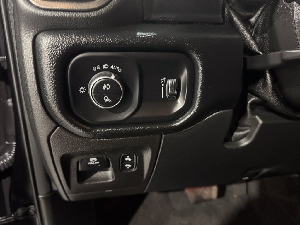 Used 2022 RAM 1500 Rebel w/ Rebel Level 2 Equipment Group AWD/4WD image 34