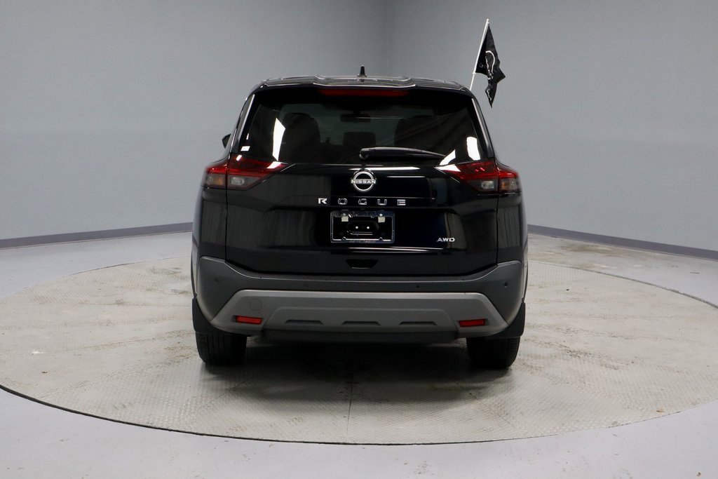 Certified 2023 Nissan Rogue S image 11