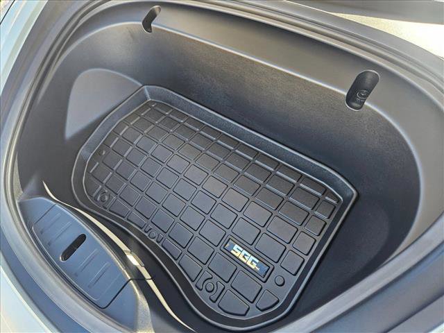 Used 2020 Tesla Model 3 Performance image 22