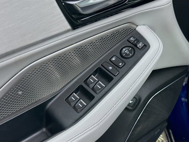 Used 2024 Acura MDX SH-AWD w/ Technology Package image 18