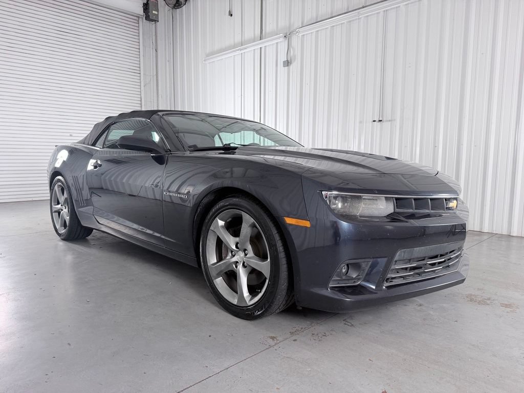 Used 2014 Chevrolet Camaro SS w/ RS Package RWD image 3