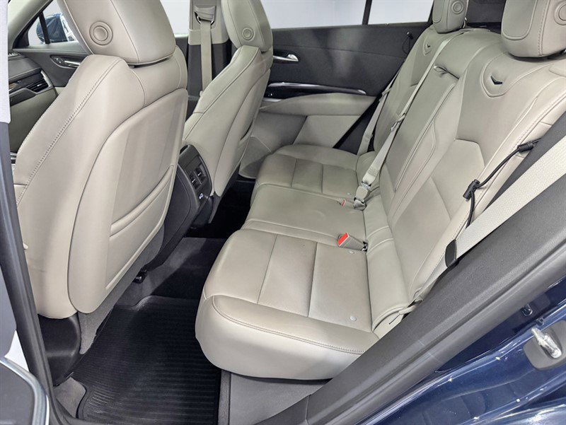 Used 2019 Cadillac XT4 Premium Luxury w/ Enhanced Visibility Package image 23