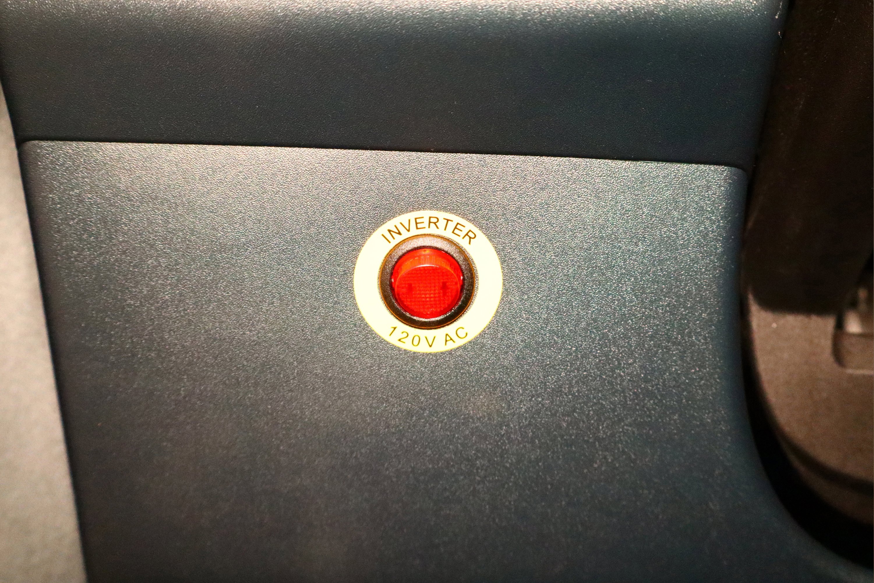 Used 2022 Ford Maverick XL image 31