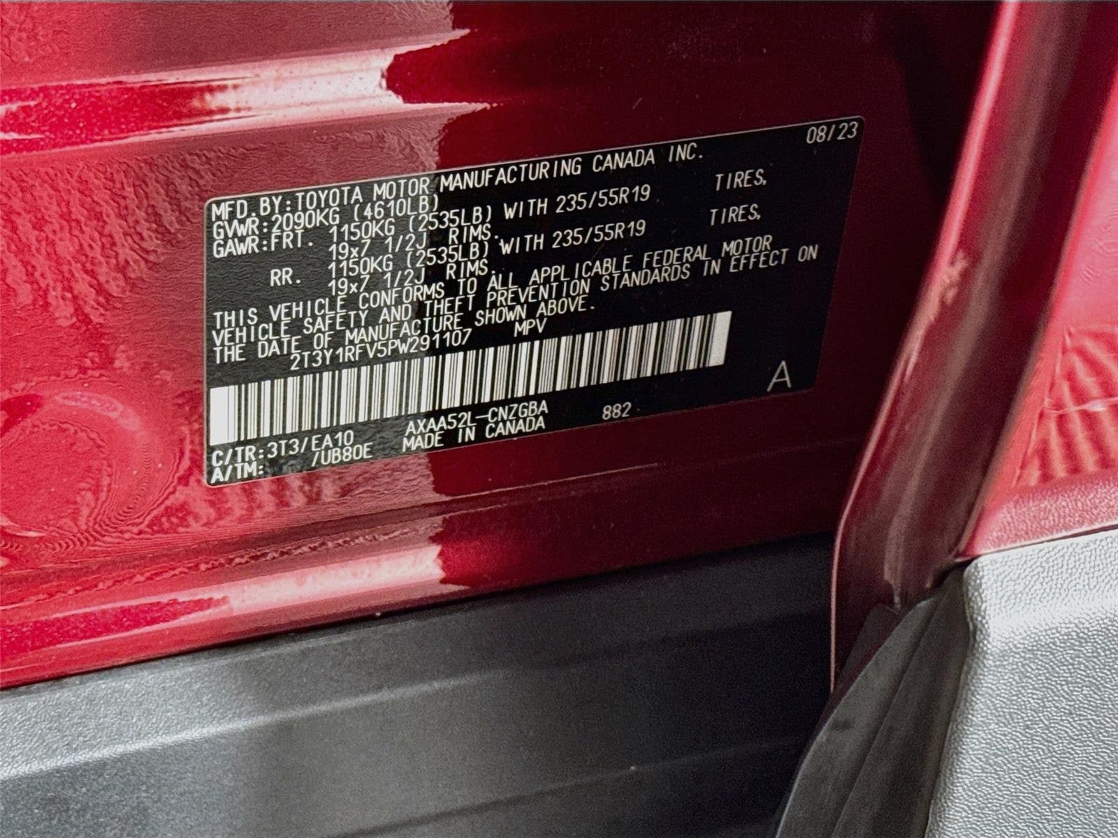 Used 2023 Toyota RAV4 Limited FWD image 33