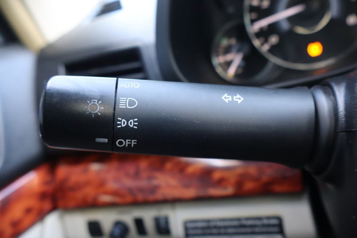 Used 2010 Subaru Legacy 2.5GT Limited image 32