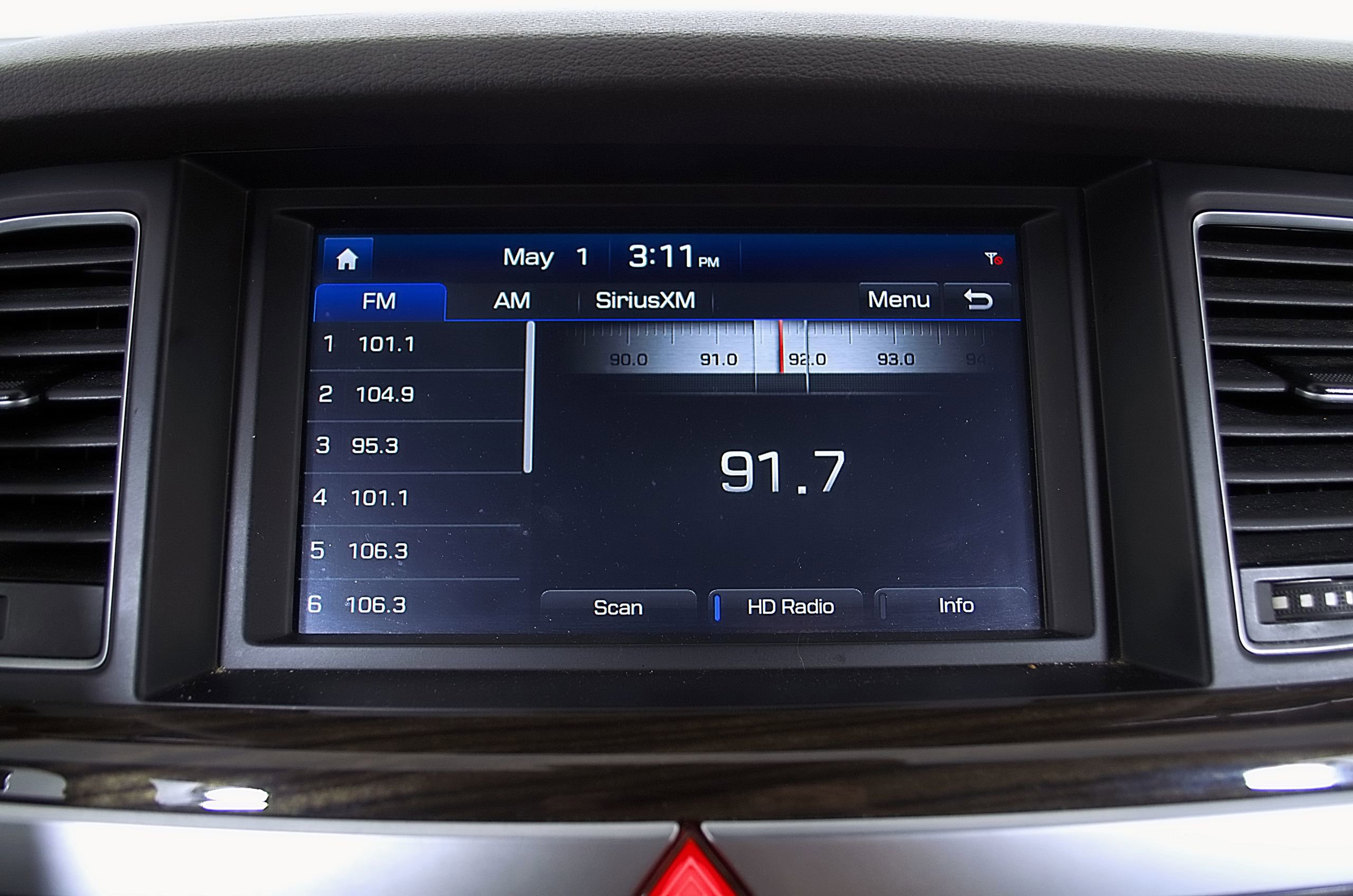 Used 2018 Genesis G80 3.8 w/ Option Group 02 RWD image 21