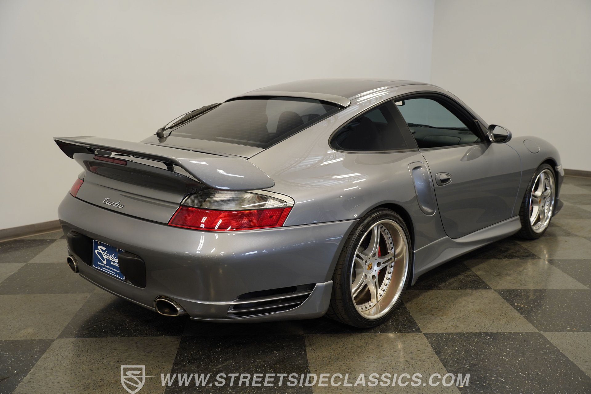 Used 2001 Porsche 911 Turbo AWD/4WD image 12