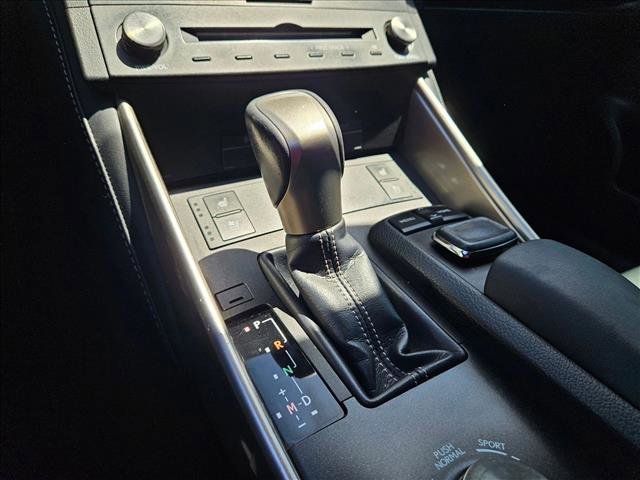 Used 2016 Lexus IS 200t w/ Navigation System Package RWD image 14