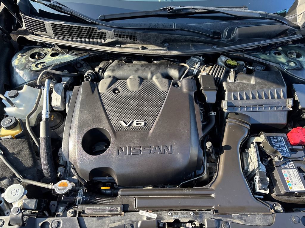 Used 2019 Nissan Maxima SR w/ Premium Package image 13