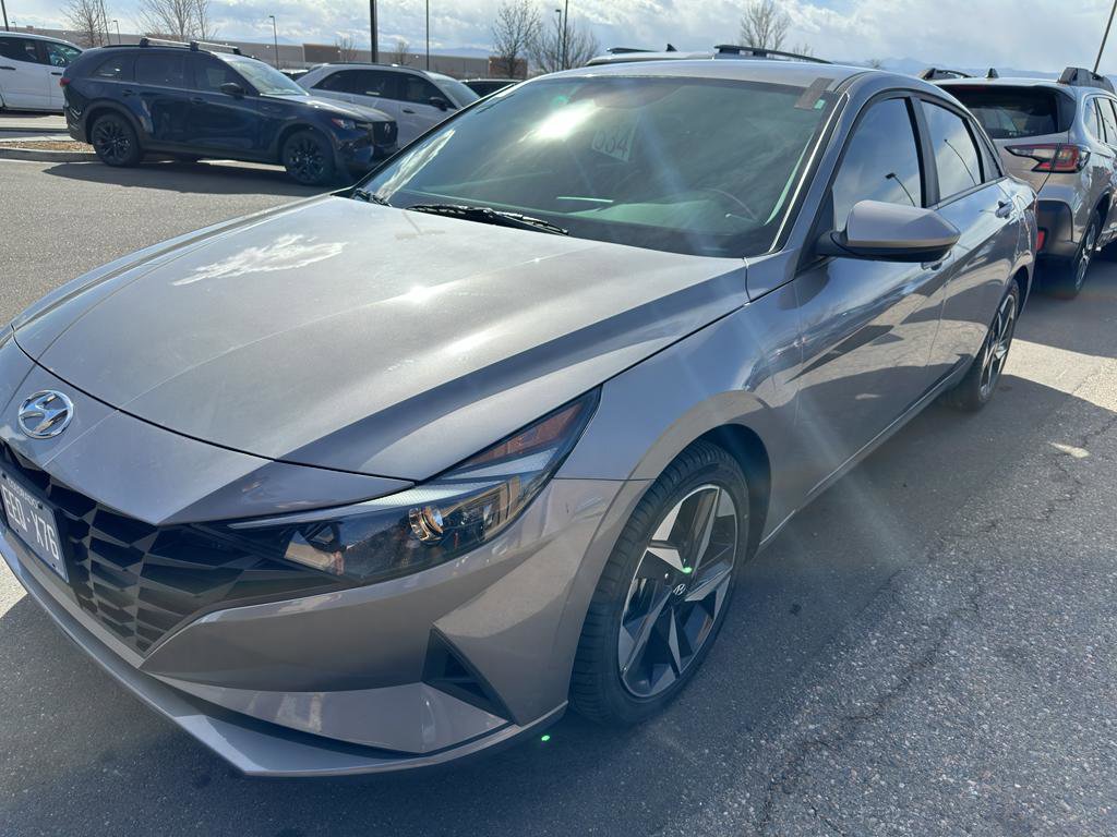 Used 2023 Hyundai Elantra SEL w/ Convenience Package image 1