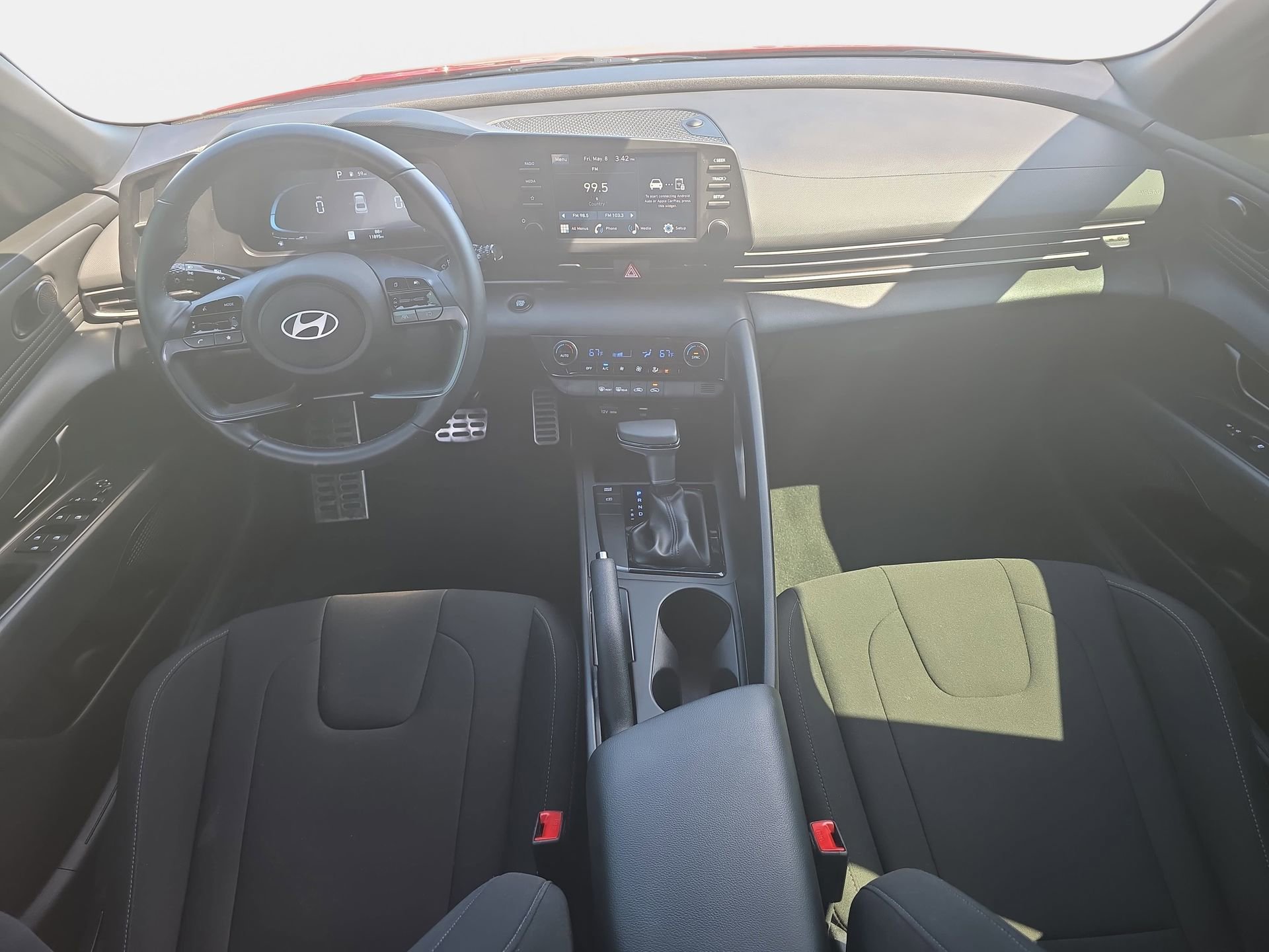 Used 2025 Hyundai Elantra Sport FWD image 9