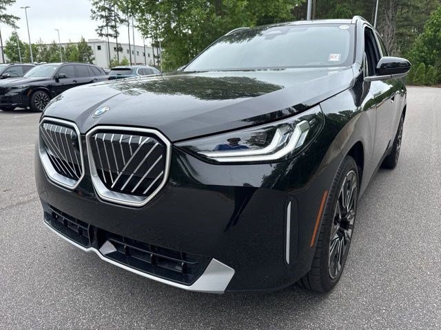 Used 2025 BMW X3 xDrive30i w/ Premium Package AWD/4WD image 8