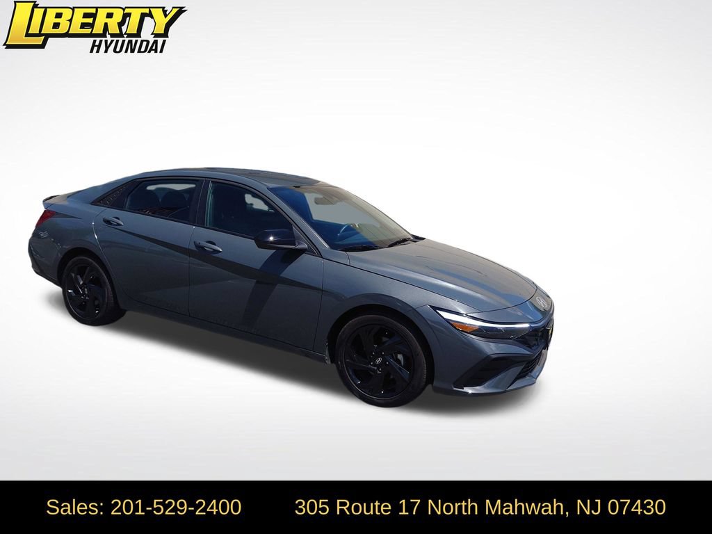 Used 2026 Hyundai Elantra Sport FWD image 1