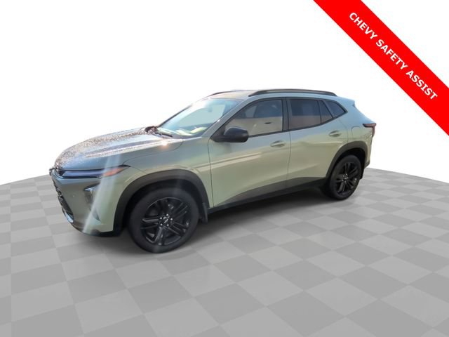 Used 2024 Chevrolet Trax ACTIV w/ Sunroof Package image 4