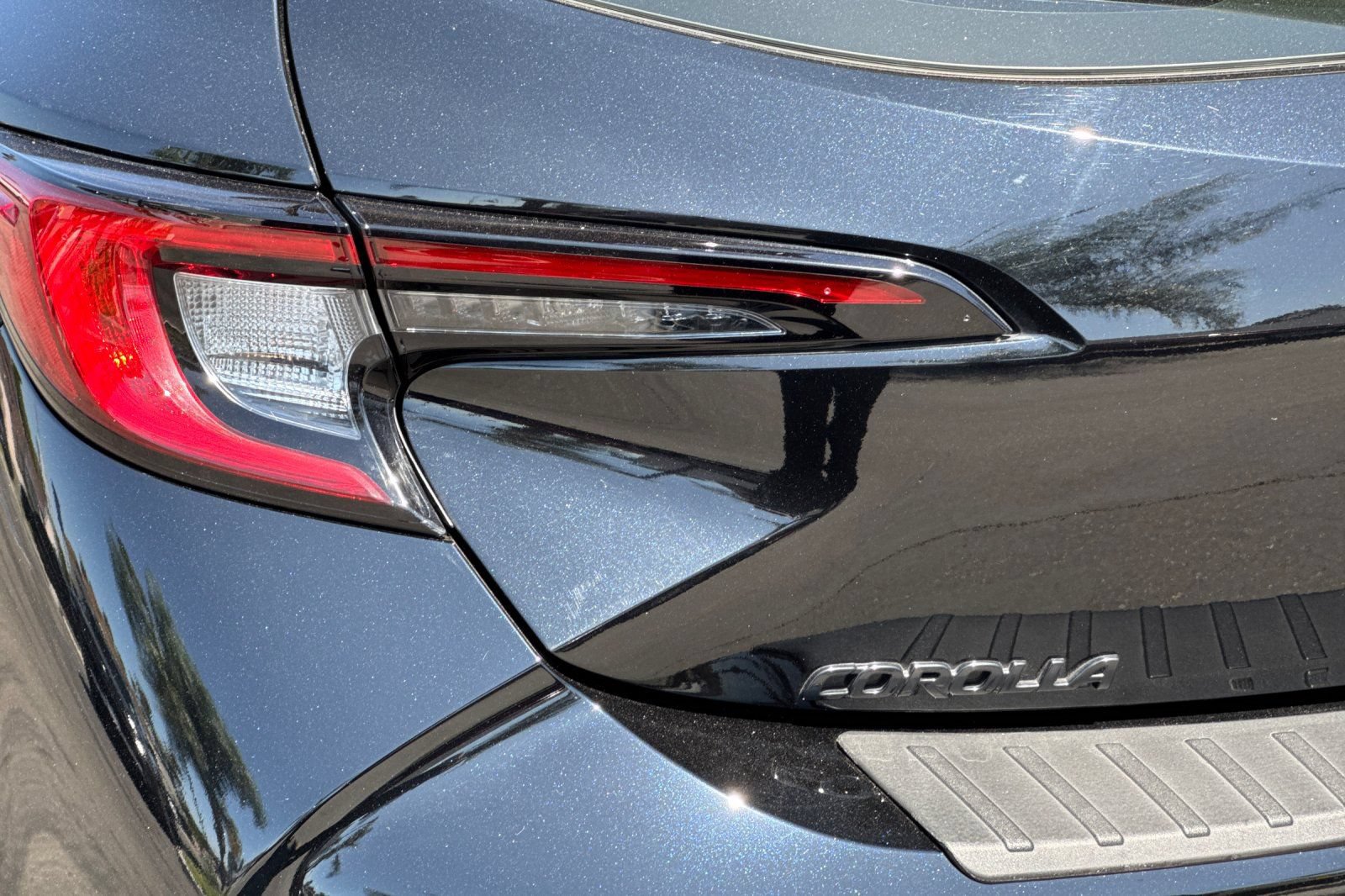 Certified 2025 Toyota Corolla XSE FWD image 35