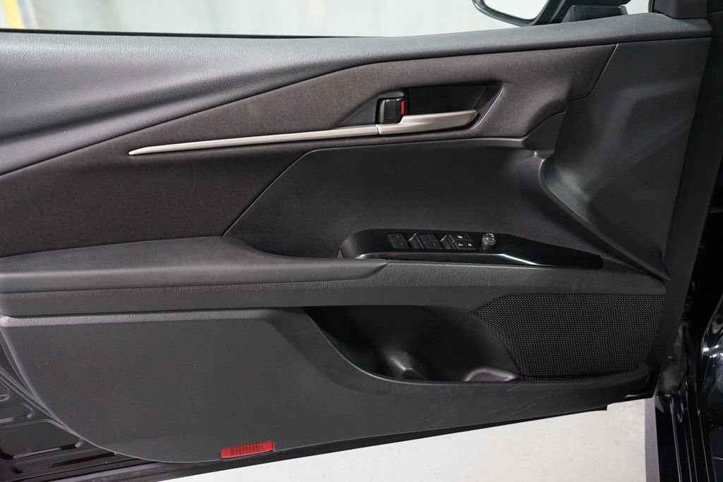 Certified 2025 Toyota Camry LE image 30