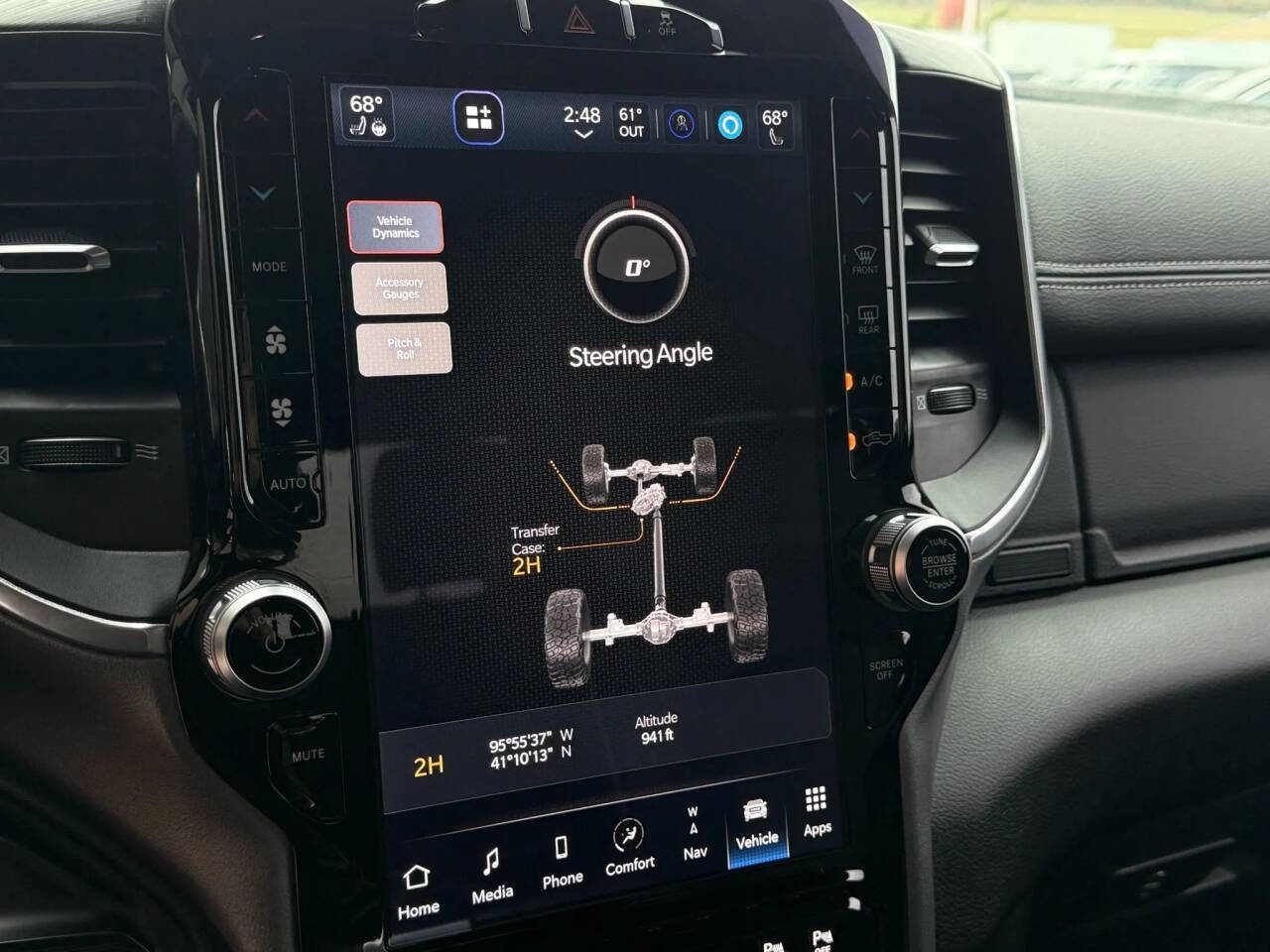 Used 2024 RAM 3500 Laramie w/ Night Edition image 21