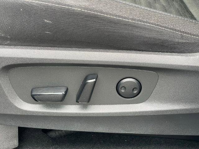 Certified 2022 Nissan Pathfinder SV image 14