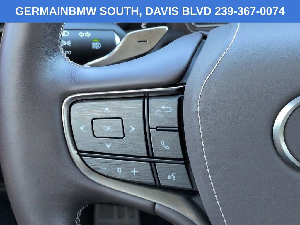 Used 2020 Lexus LS 500 w/ Interior Upgrade Package RWD image 27