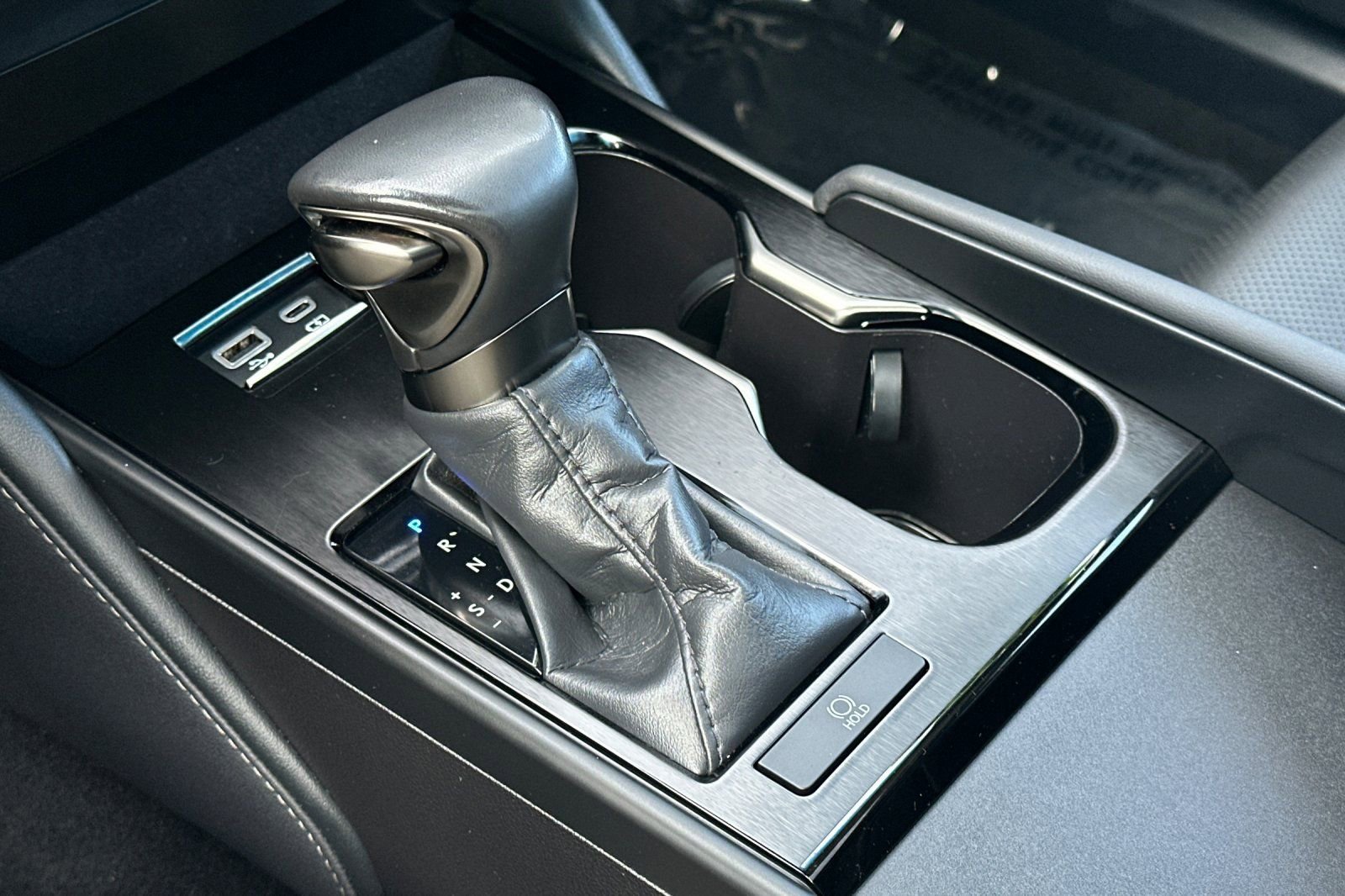 Used 2024 Lexus ES 350 w/ Accessory Package (Z2) image 27